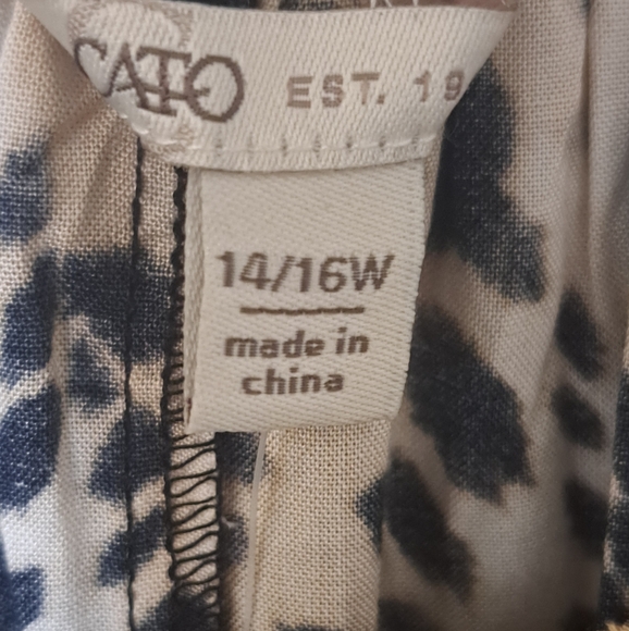 Cato Leopard Print Peplum Top - Picture 4 of 7